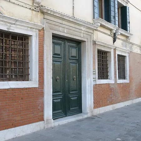 Canal Riva De Biasio Venedig