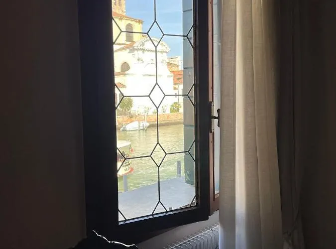 Canal Riva De Biasio Konukevi 2*