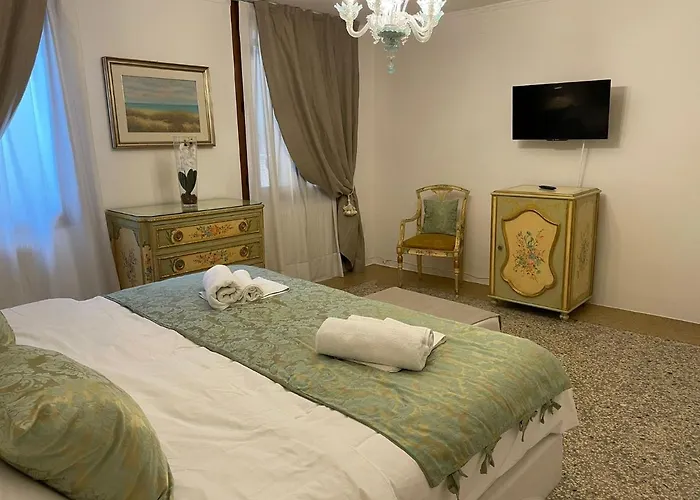 Canal Riva De Biasio 2*