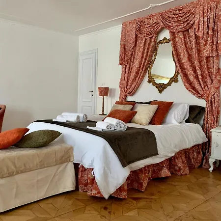 Canal Riva De Biasio Guest house 2*
