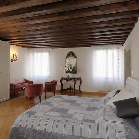 Guest house Canal Riva De Biasio Venice