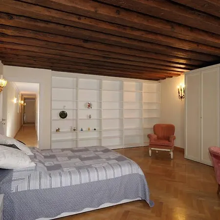 Guest house Canal Riva De Biasio Venice