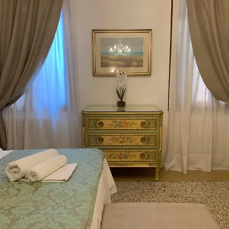 Guest house Canal Riva De Biasio Venice