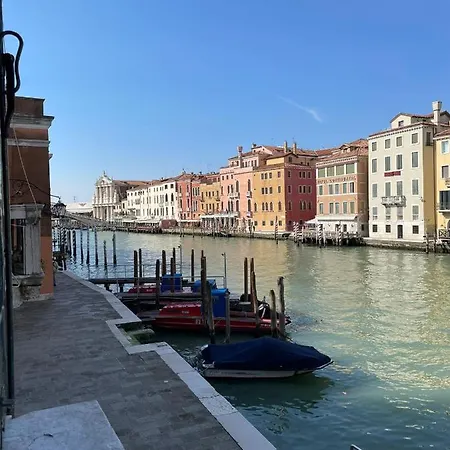 Guest house Canal Riva De Biasio