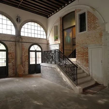 Pensjonat Canal Riva De Biasio 2*