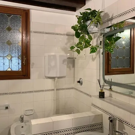 Canal Riva De Biasio Pensjonat